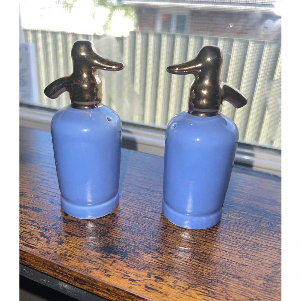 Sarsaparilla Seltzer Bottle Salt and Pepper Shakers OS Blue Excellent 1981 Deco
